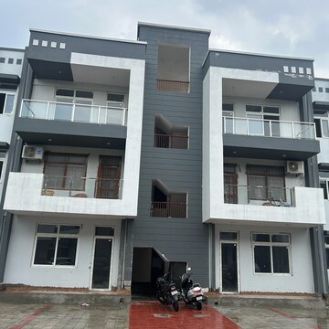 2 BHK Apartment – Exterior View View at Modipuram - for Sale