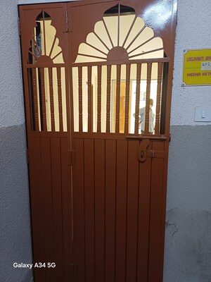 Staircase in 2 BHK Apartment at Kopar Khairane – for Rent