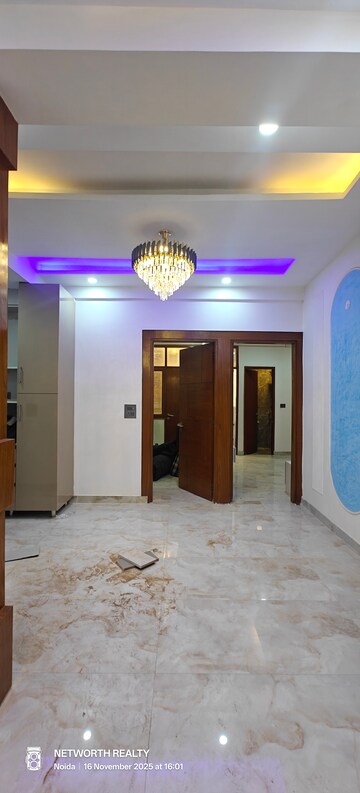 Living Room in 2 BHK Builder Floor at Sector 73 – for Sale