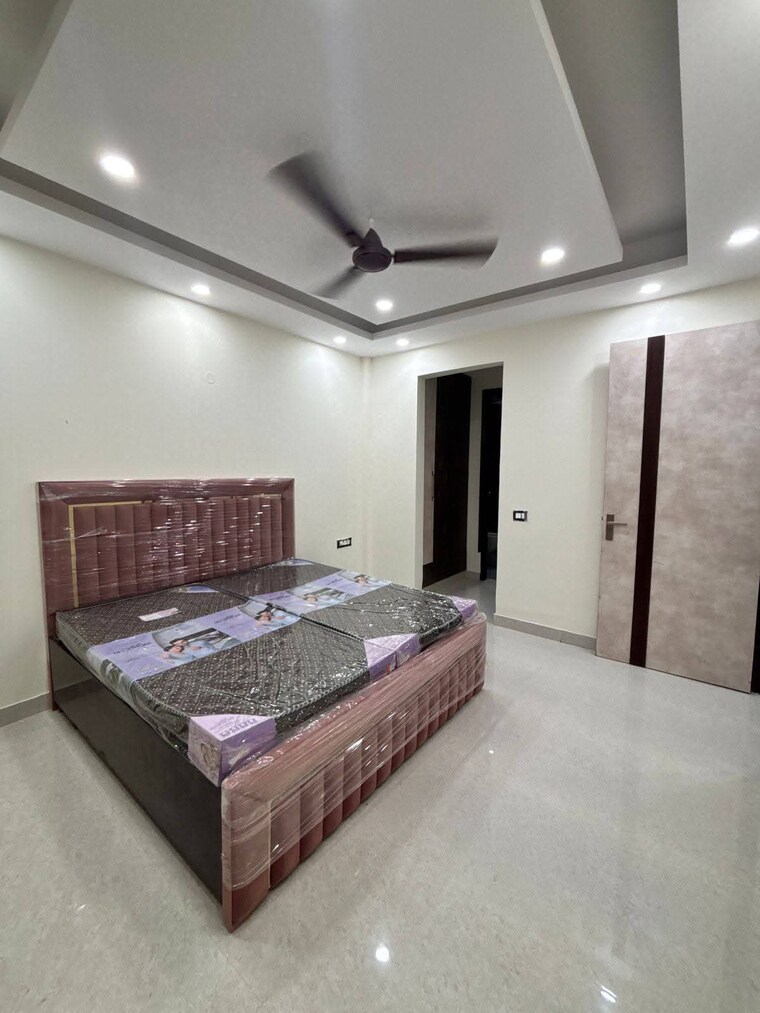 Master Bedroom, saket 3 Bedroom 1250 Sq.Ft. Builder Floor In Saket Delhi 9466810