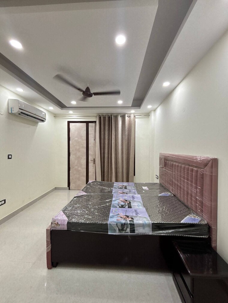 Bedroom, saket 3 Bedroom 1250 Sq.Ft. Builder Floor In Saket Delhi 9466810