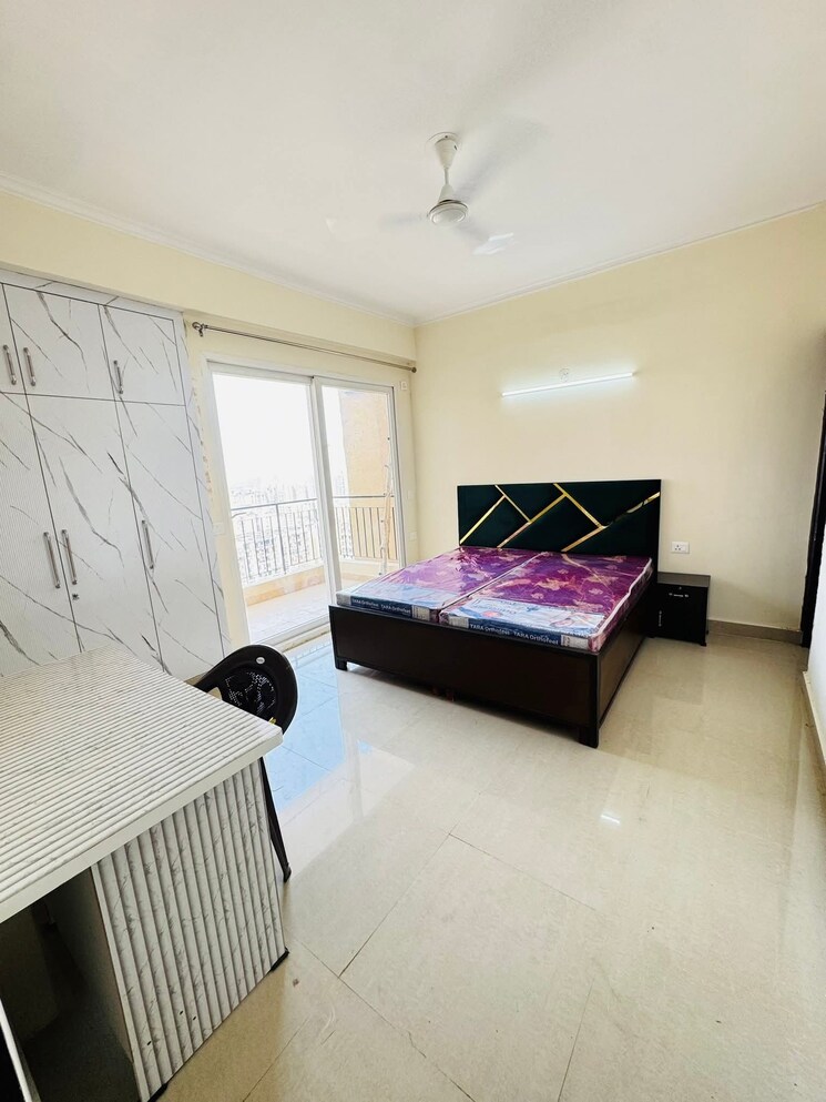 Master Bedroom, saket 3 Bedroom 1250 Sq.Ft. Builder Floor In Saket Delhi 9466810
