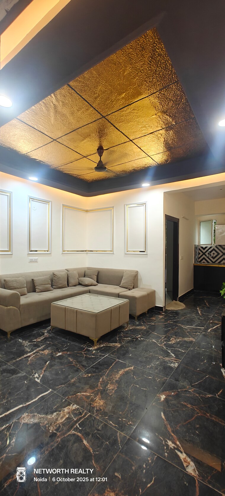 Living Room, sector 73 1 Bedroom 600 Sq.Ft. Builder Floor In Sector 73 Noida 9466826