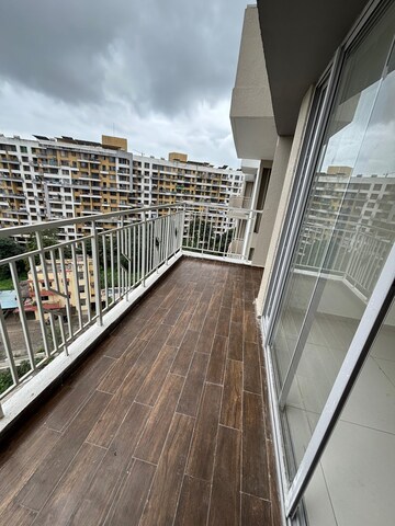 Balcony in 2.5 BHK Apartment at Kalpataru Exquisite Sierra, Wakad – for Rent