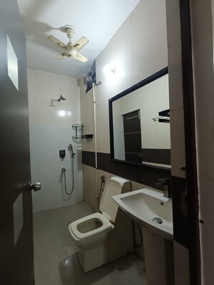 Bathroom in 2 BHK Builder Floor at East of Kailash Block-B RWA, East Of Kailash – for Rent