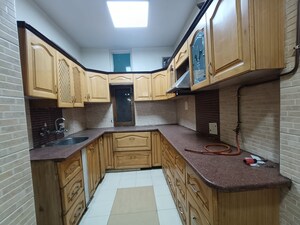 Kitchen in 2 BHK Builder Floor at East of Kailash Block-B RWA, East Of Kailash – for Rent