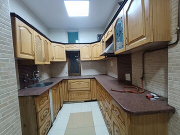 Kitchen in 2 BHK Builder Floor at East of Kailash Block-B RWA, East Of Kailash – for Rent