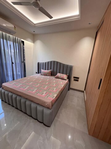 Bedroom in 3 BHK Builder Floor at Saket – for Rent