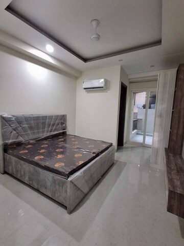 Master Bedroom in 3 BHK Builder Floor at Saket – for Rent