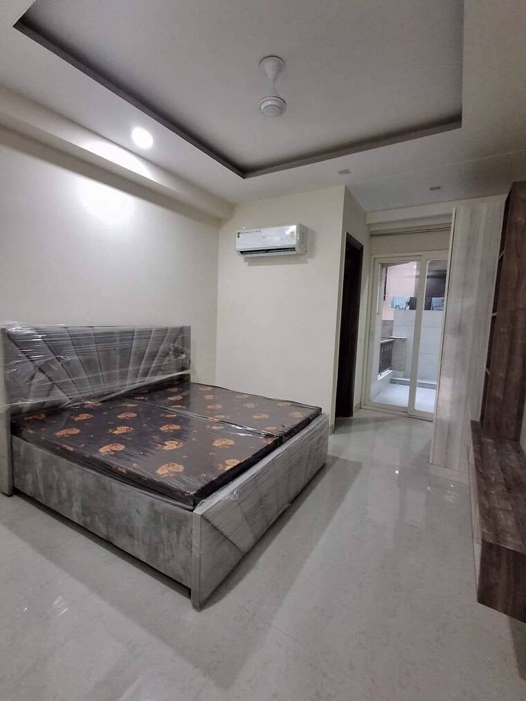 Master Bedroom, saket 3 Bedroom 1250 Sq.Ft. Builder Floor In Saket Delhi 9466851