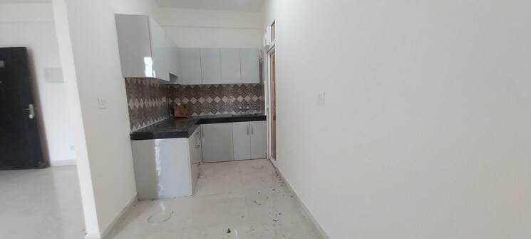 Kitchen, signature-global-golf-greens 3 Bedroom 728 Sq.Ft. Apartment In Sector 79 Gurgaon 9466854