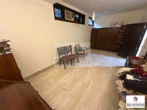Team Area in 4 BHK Builder Floor at Anand Lok – for Rent