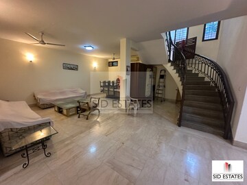 4 BHK Builder Floor For Rent in Anand Lok