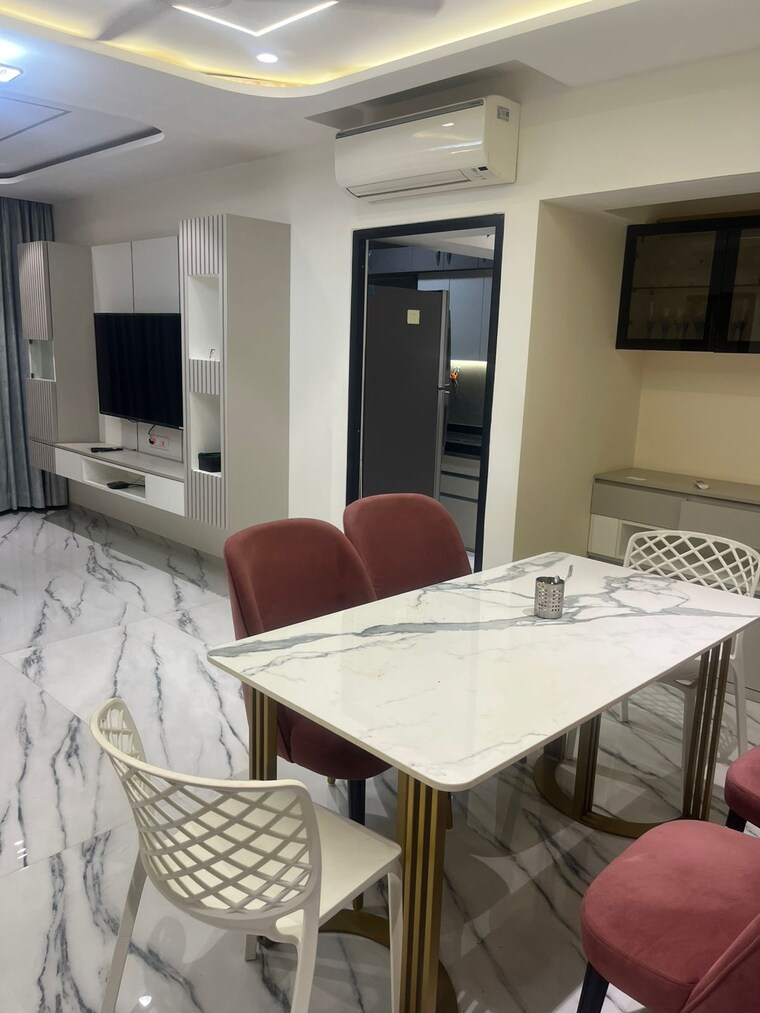 Team Area, vile parle west 3 Bedroom 1600 Sq.Ft. Apartment In Vile Parle West Mumbai 9466880