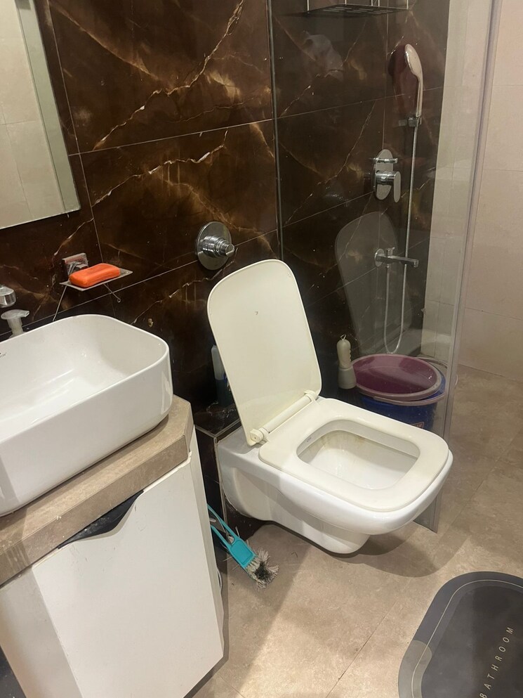 Team Area, vile parle west 3 Bedroom 1600 Sq.Ft. Apartment In Vile Parle West Mumbai 9466880