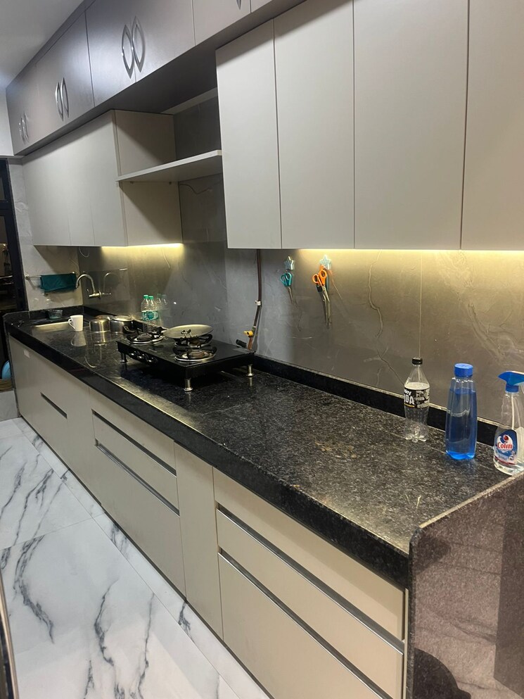 Kitchen, vile parle west 3 Bedroom 1600 Sq.Ft. Apartment In Vile Parle West Mumbai 9466880