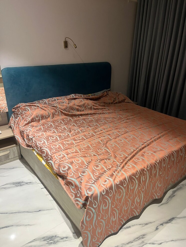 Bedroom, vile parle west 3 Bedroom 1600 Sq.Ft. Apartment In Vile Parle West Mumbai 9466880