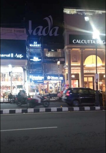  Office Space – Exterior View View at Hazratganj - for Rent