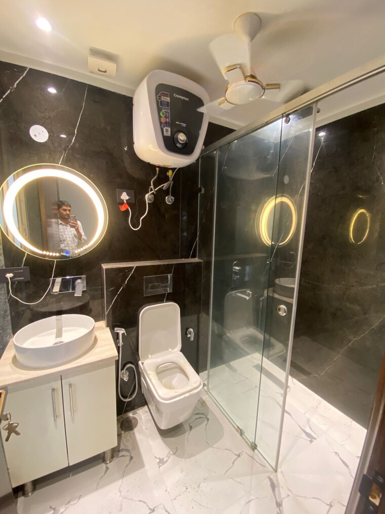 Team Area, dlf phase iv 4 Bedroom 402 Sq.Yd. Builder Floor In Dlf Phase iv Gurgaon 9466884