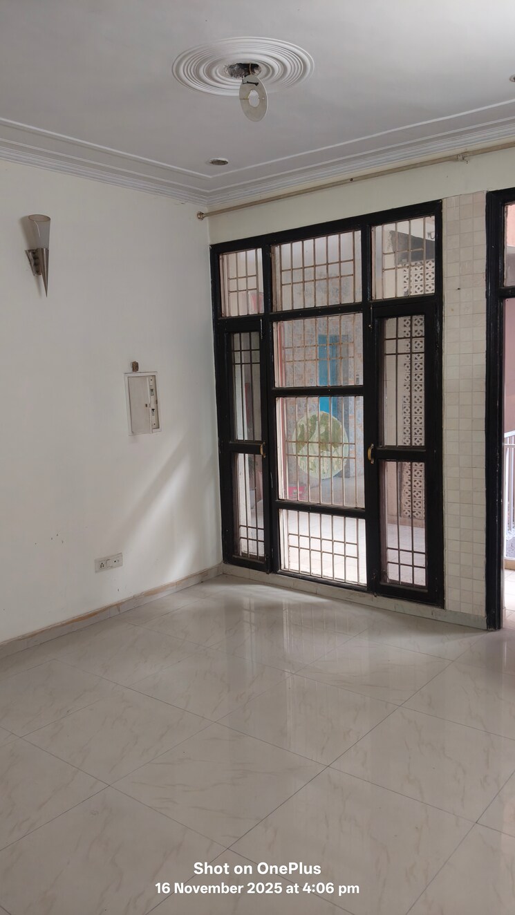 Room, dhakoli 2 Bedroom 1300 Sq.Ft. Apartment In Dhakoli Zirakpur 9466890