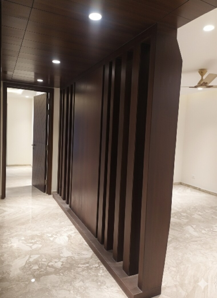 Master Bedroom, greater kailash i 4 Bedroom 3850 Sq.Ft. Builder Floor In Greater Kailash I Delhi 9466901