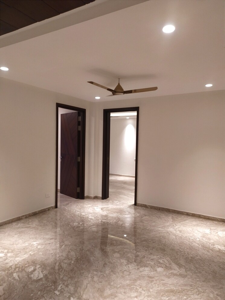 Living Room, greater kailash i 4 Bedroom 3850 Sq.Ft. Builder Floor In Greater Kailash I Delhi 9466901