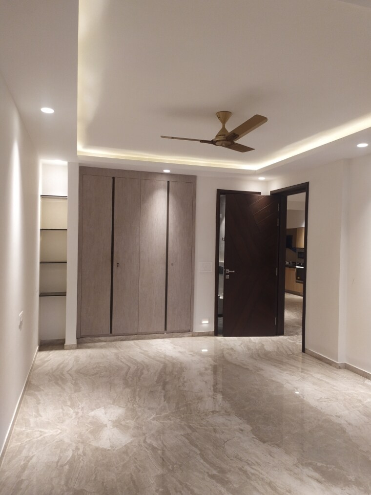 Master Bedroom, greater kailash i 4 Bedroom 3850 Sq.Ft. Builder Floor In Greater Kailash I Delhi 9466901