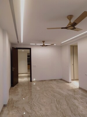 Master Bedroom in 4 BHK Builder Floor at Greater Kailash I – for Rent