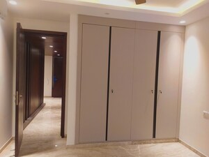 Master Bedroom in 4 BHK Builder Floor at Greater Kailash I – for Rent