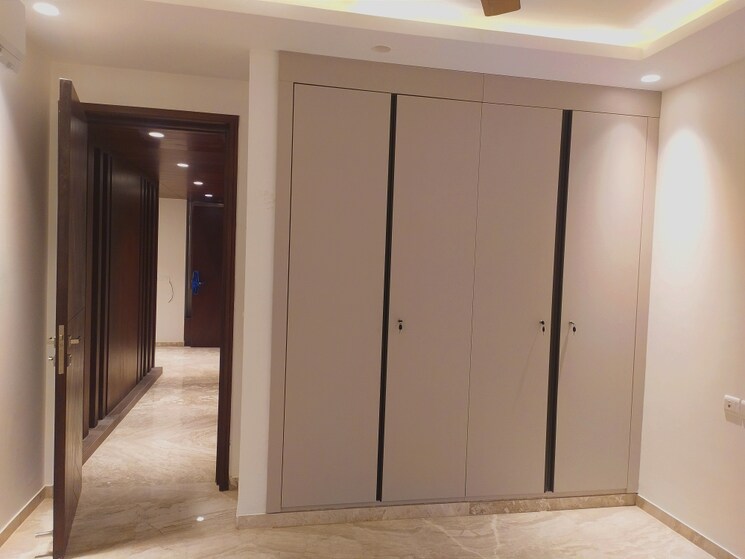 Master Bedroom, greater kailash i 4 Bedroom 3850 Sq.Ft. Builder Floor In Greater Kailash I Delhi 9466901