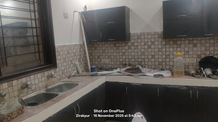 Kitchen, dhakoli 2.5 Bedroom 122 Sq.Yd. Apartment In Dhakoli Zirakpur 9466899