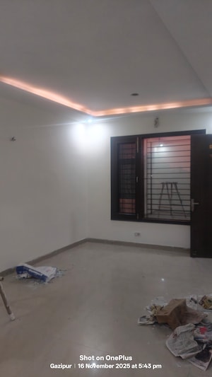 Room in 2 BHK Apartment at Dhakoli – for Sale