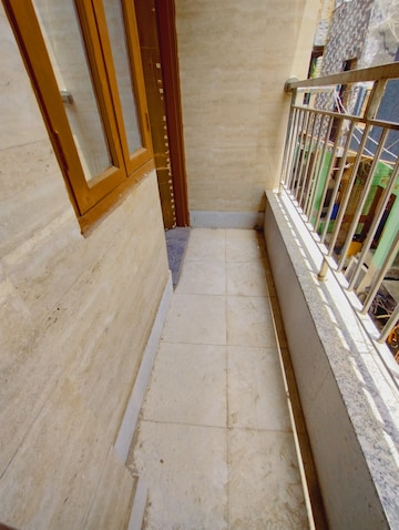 Balcony in 1 BHK Builder Floor at Uttam Nagar – for Sale