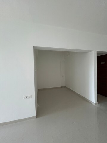 Room in 2 BHK Apartment at Teerth Avila, Sus – for Rent