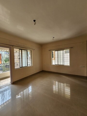 Room in 3 BHK Apartment at Prakritik Co Operative Housing Society, New Town Action Area ii – for Sale