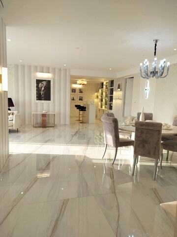 Bathroom in 4 BHK Apartment at Lodha Mahalaxmi Bellevue, Mahalaxmi – for Sale