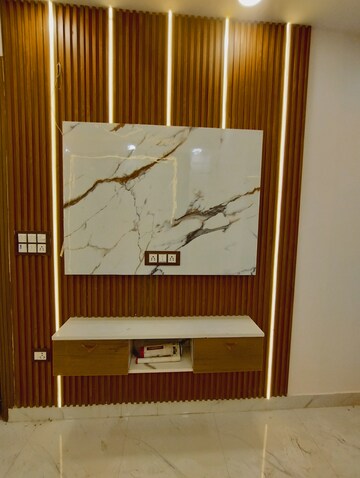 Room in 3 BHK Builder Floor at Uttam Nagar – for Sale