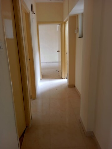 Room in 3 BHK Apartment at Radha Apartments Aundh, Aundh – for Rent