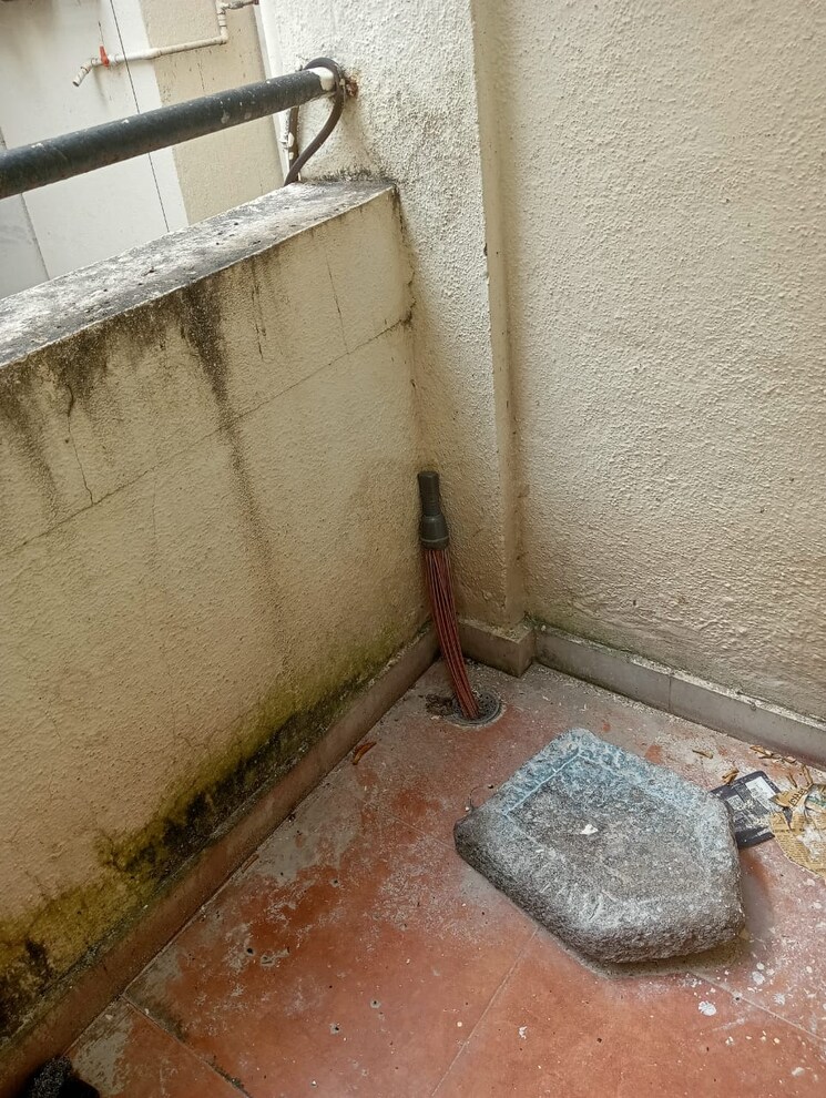 Balcony, radha-apartments-aundh 3 Bedroom 1500 Sq.Ft. Apartment In Aundh Pune 9466941