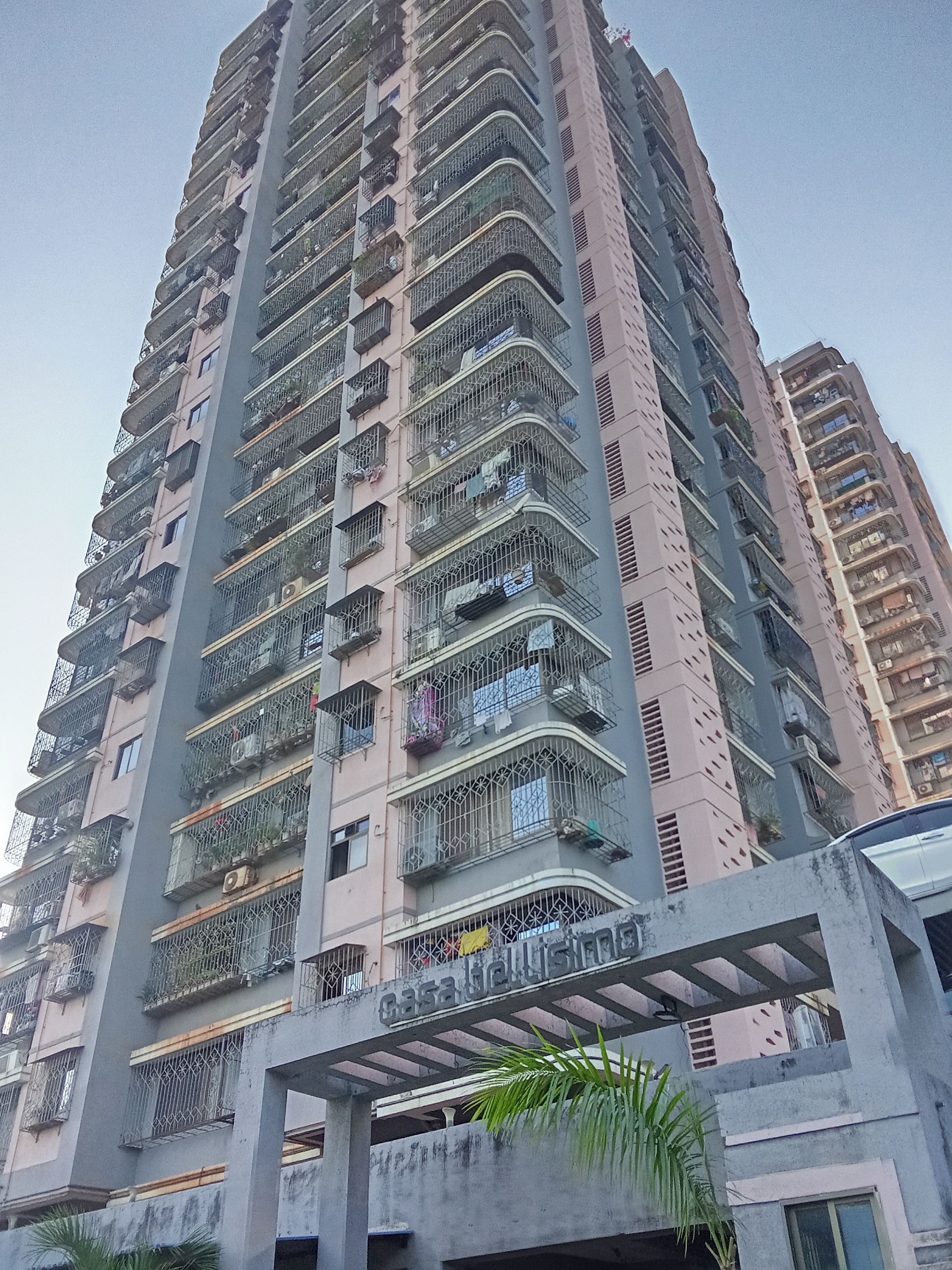 2 BHK 668 Sq.Ft. Apartment in Jaydev Gorai Laxmi CHSL Casa Bellisimo