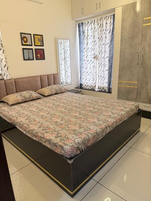 Bedroom in 3 BHK Apartment at Anand Park Aundh, Aundh – for Rent