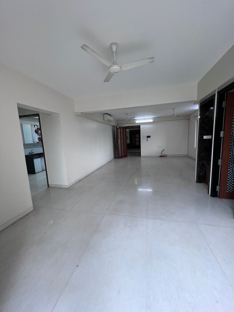 Room, greeshma-residency-ii 4 Bedroom 1600 Sq.Ft. Apartment In Eastern Express Highway Thane 9466989