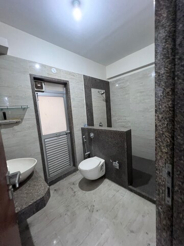 Bathroom in 4 BHK Apartment at Greeshma Residency II, Eastern Express Highway – for Rent