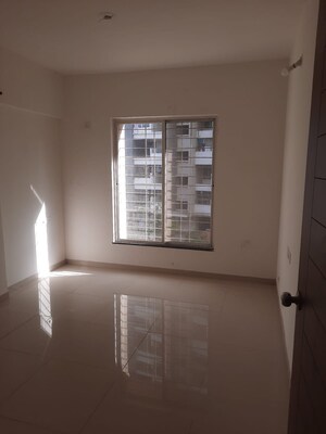 Room in 2 BHK Apartment at Asha Heights Aundh, Aundh – for Sale