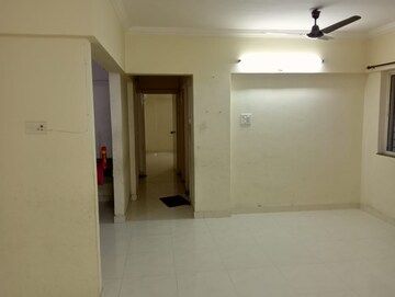 Room in 2 BHK Apartment at Kumar Padmalaya, Aundh – for Sale