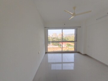 Furnished Amenities in 3.5 BHK Apartment at Moreshwar 19 East, Nerul – for Rent