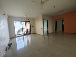 Room in 3 BHK Apartment at Tulsi Sagar, Nerul – for Rent