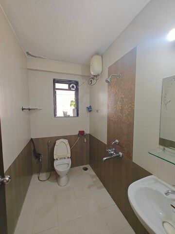 Team Area in 3 BHK Apartment at Tulsi Sagar, Nerul – for Rent