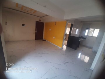 Room in 3 BHK Apartment at Khutwad Nagar – for Sale