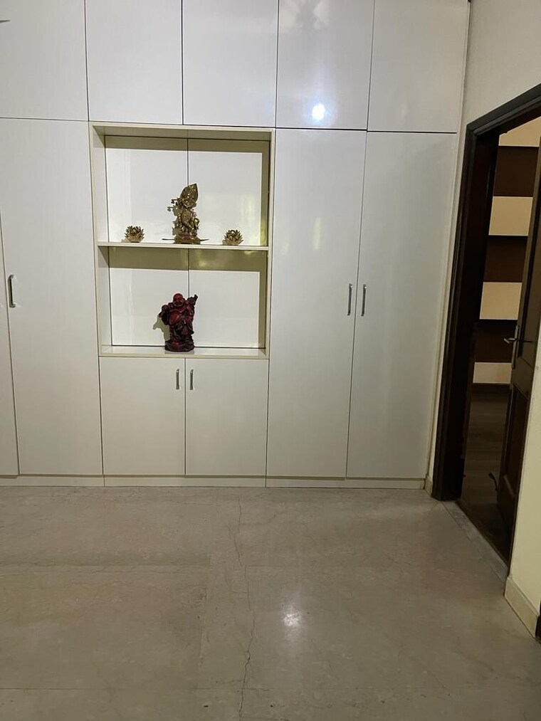 Master Bedroom, greater kailash i 4 Bedroom 3900 Sq.Ft. Builder Floor In Greater Kailash I Delhi 9467020